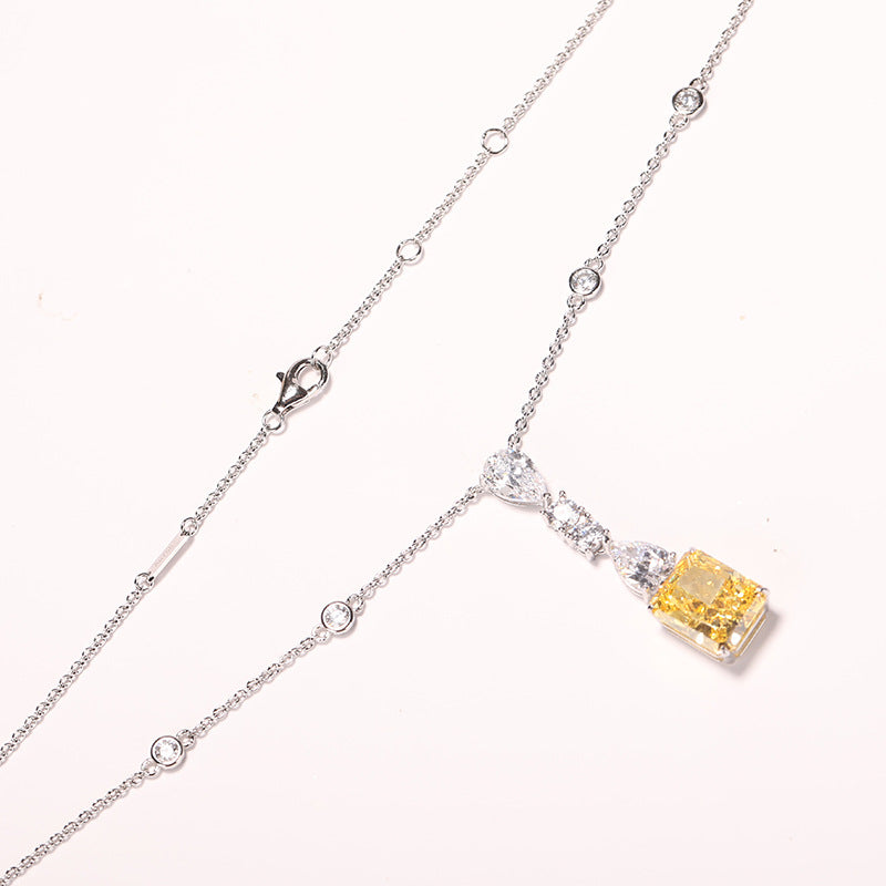 Golden Dusk Pendant Necklace