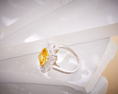 Golden Radiance Halo Ring side angle shows Ag925