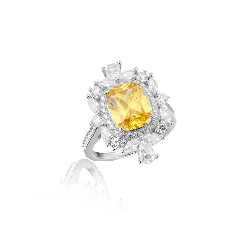Golden Radiance Halo Ring
