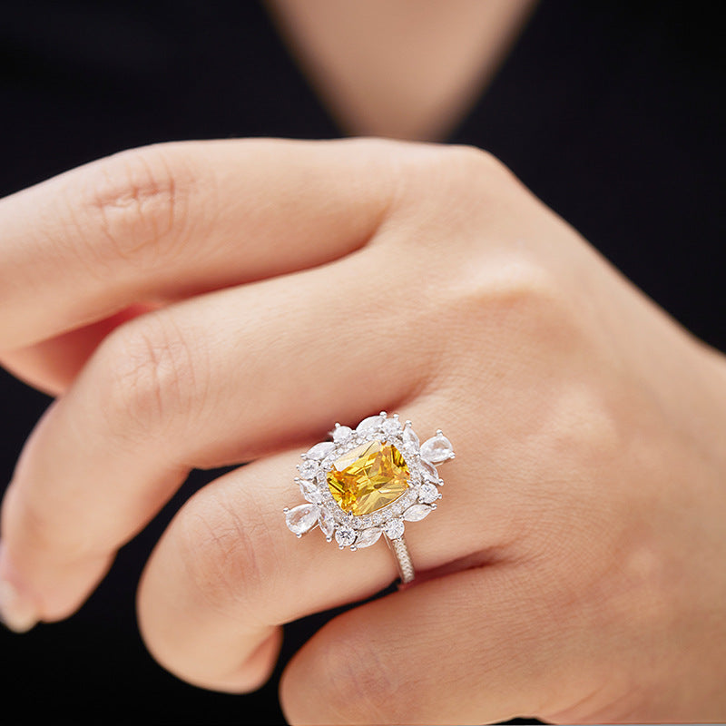 Golden Radiance Halo Ring